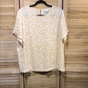 A New Day Women's Cream and Yellow Patterned Short Sleeve Blouse Size XXL